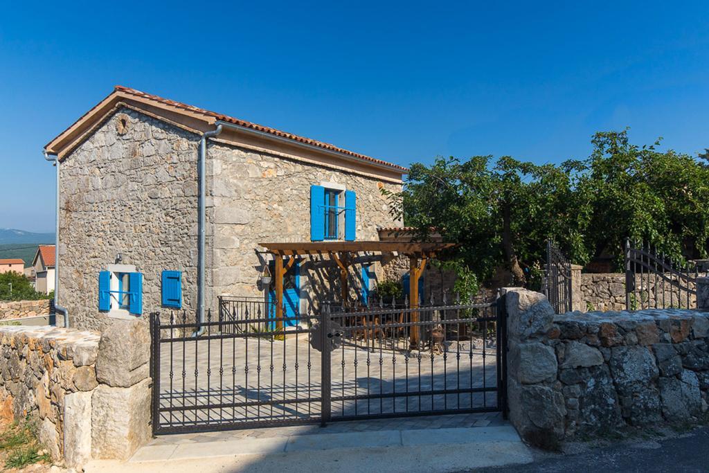 Vrh  Villa Marevic מראה חיצוני תמונה